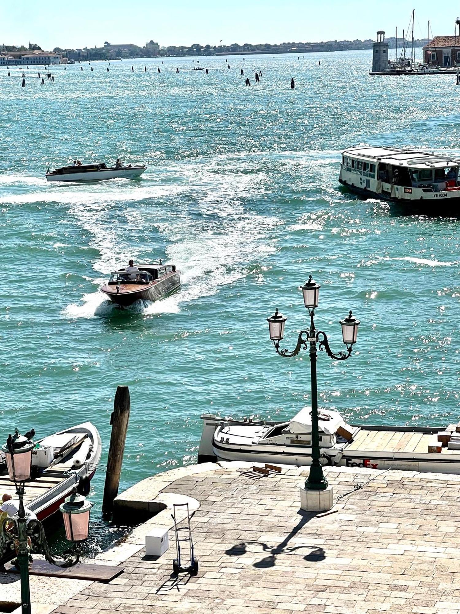 Apartamento The B Collection - San Marco Riva Schiavoni Venecia Exterior foto